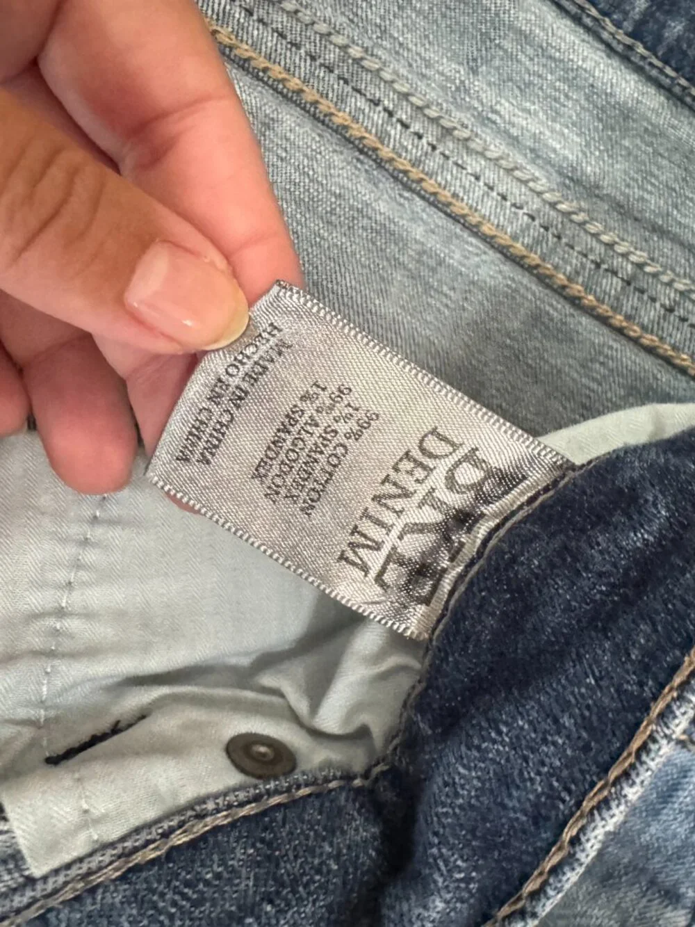 BKE Tyler Straight Leg Medium Wash Faded Denim Jeans Size 34L